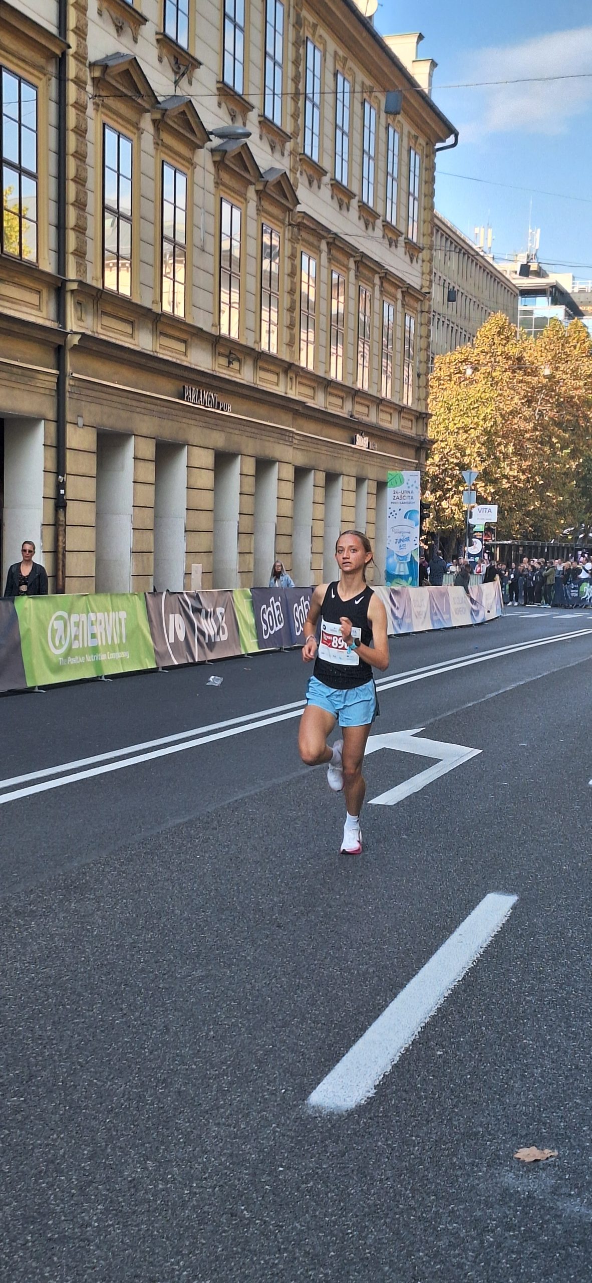 Naši dijaki na Ljubljanskem maratonu Naši dijaki na Ljubljanskem maratonu