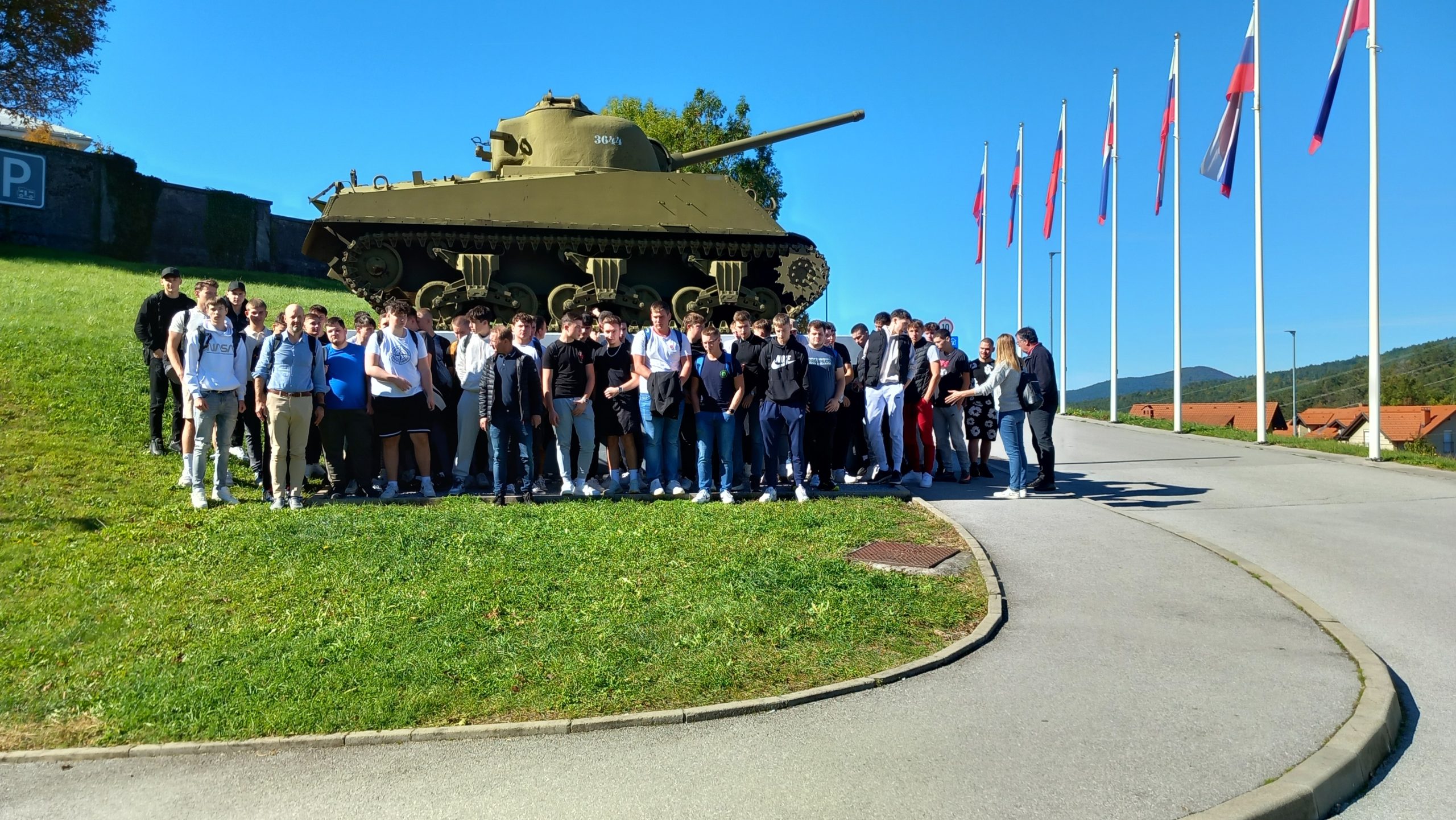 Zaključna ekskurzija razredov S-3. g in M-3. f Zaključna ekskurzija razredov S-3. g in M-3. f