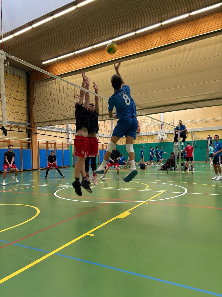 Šolsko tekmovanje v odbojki