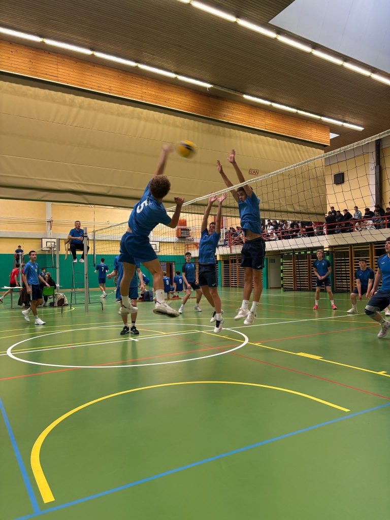 Šolsko tekmovanje v odbojki