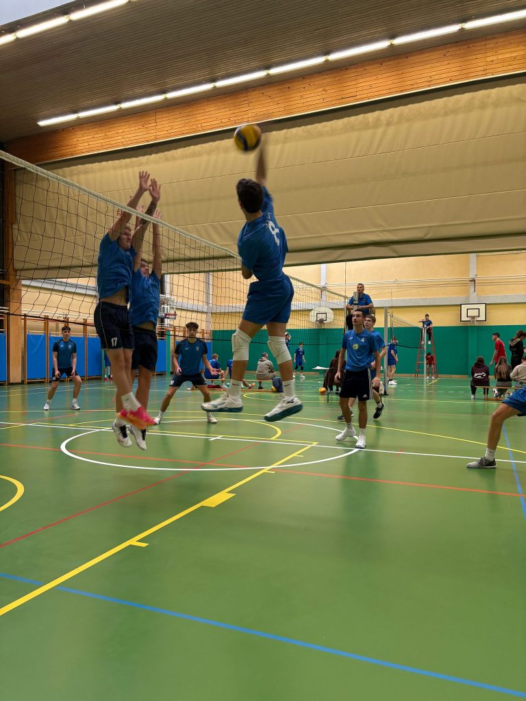 Šolsko tekmovanje v odbojki