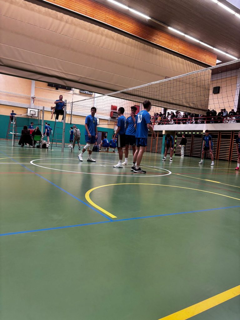 Šolsko tekmovanje v odbojki