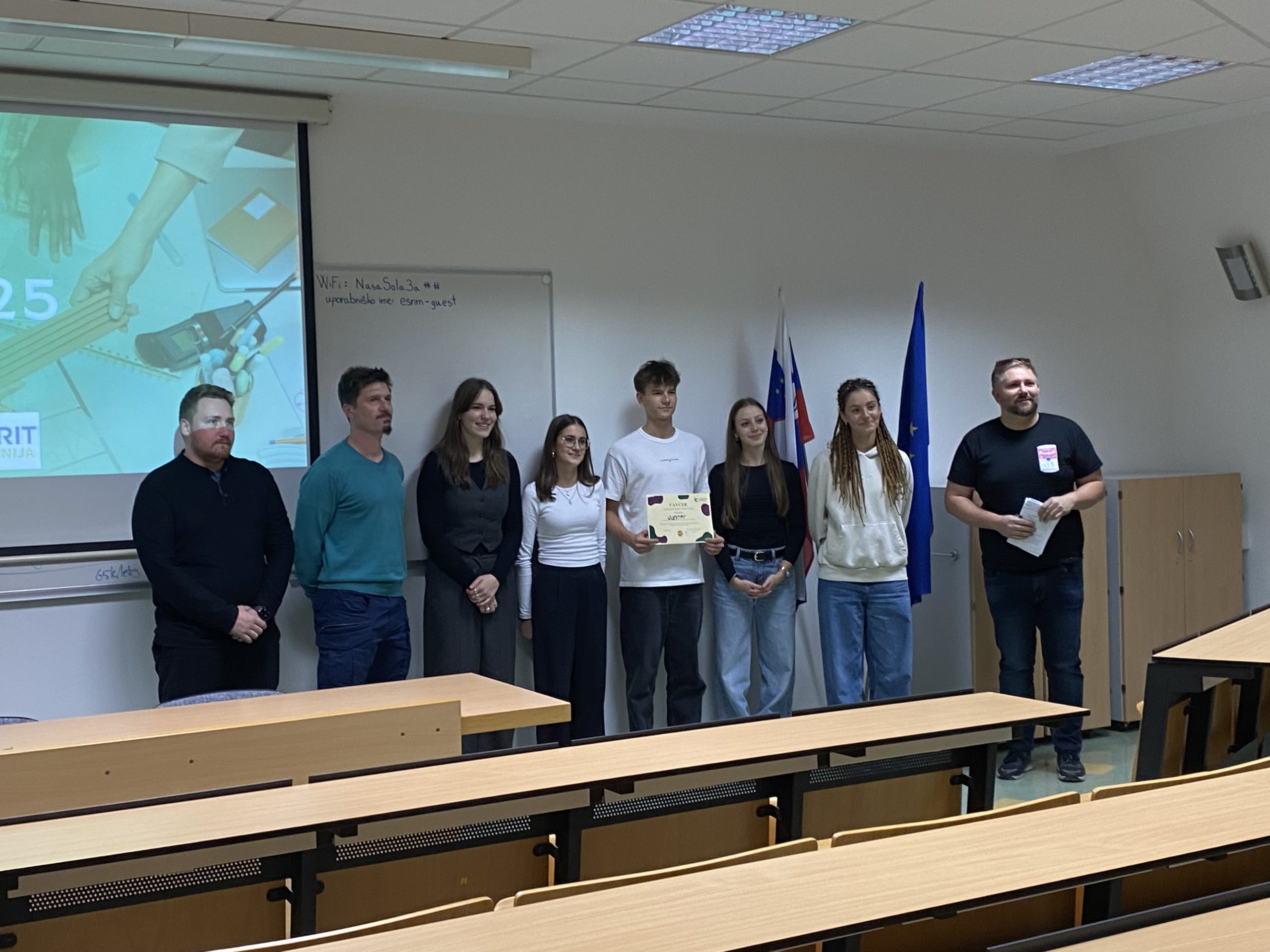 Naši dijaki na Startup vikendu 2025 Naši dijaki na Startup vikendu 2025