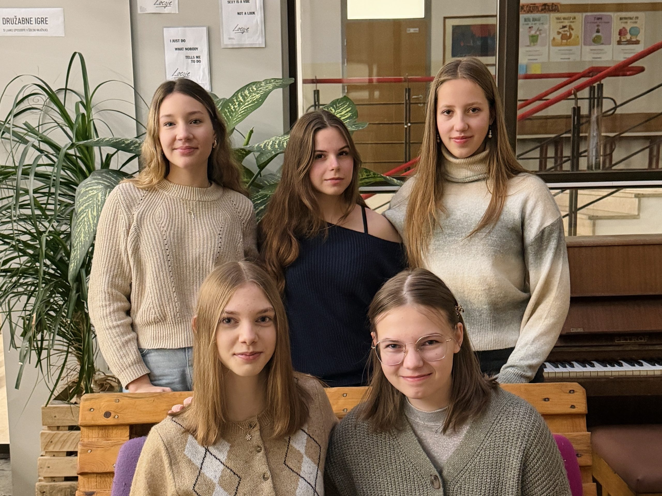 Zlata in srebrna priznanja iz logike Zlata in srebrna priznanja iz logike