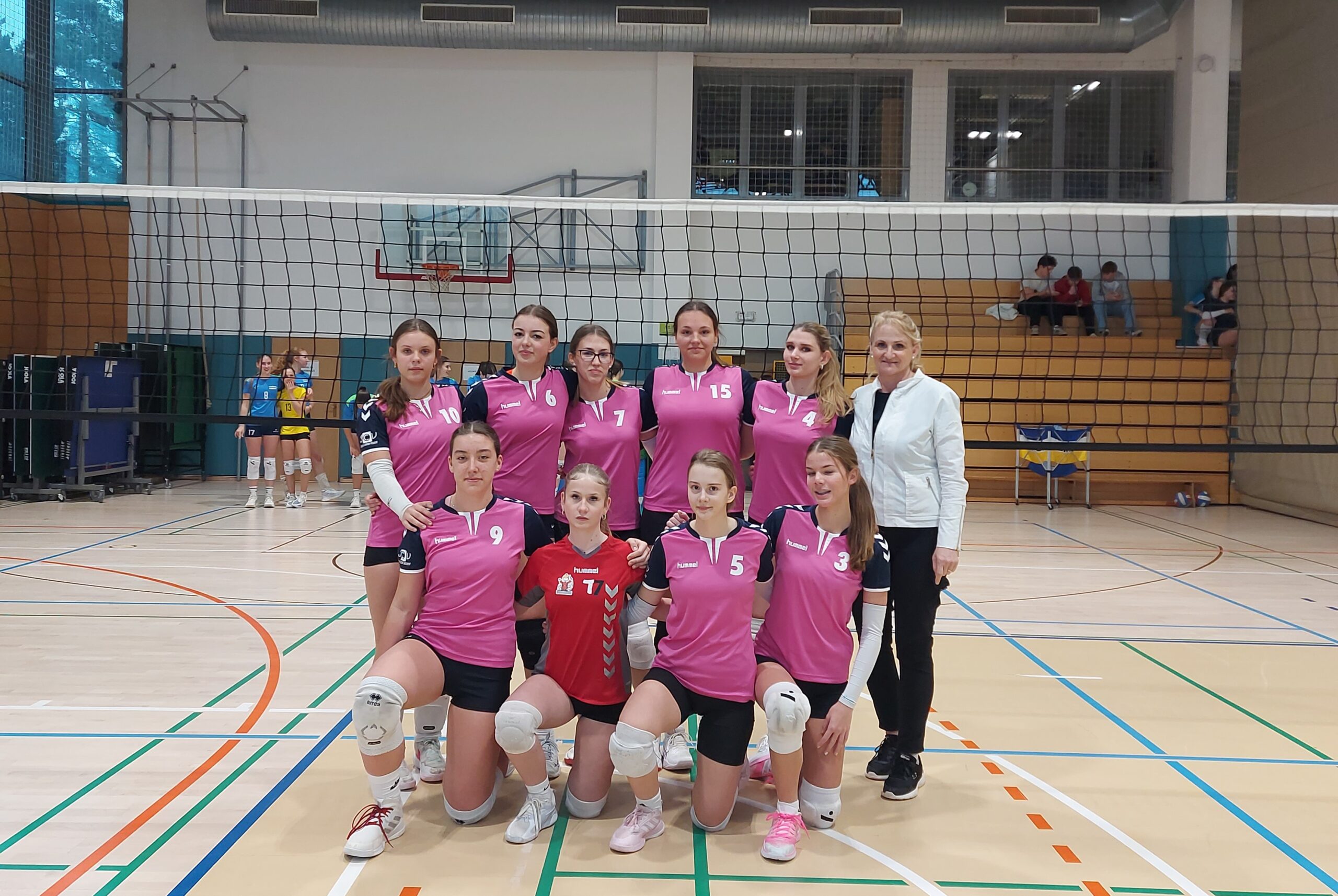Področno tekmovanje v odbojki za dijakinje Področno tekmovanje v odbojki za dijakinje