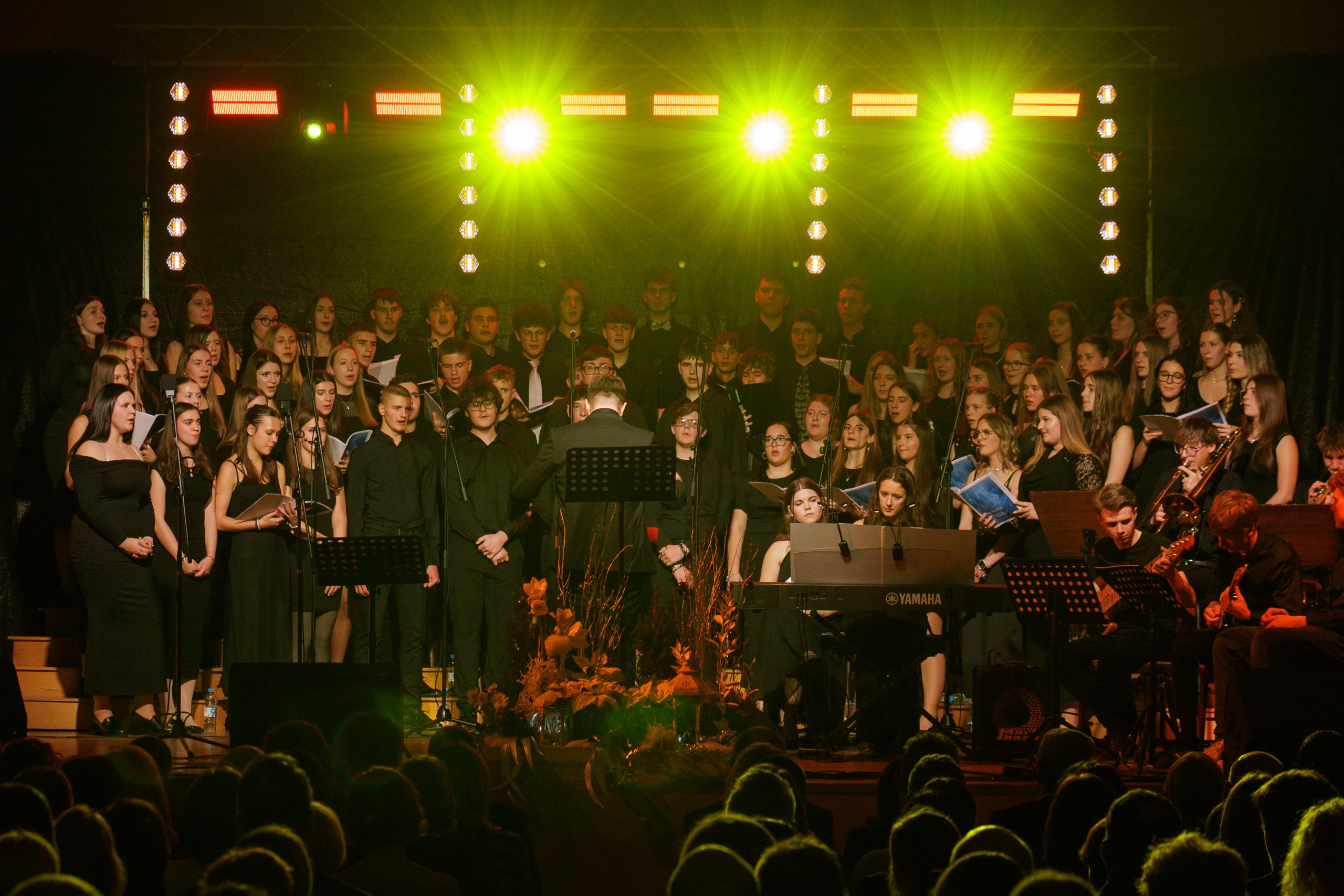 Praznični koncert Šolskega centra Celje Praznični koncert Šolskega centra Celje