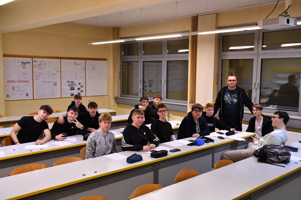 Dan 2 - projektni dan