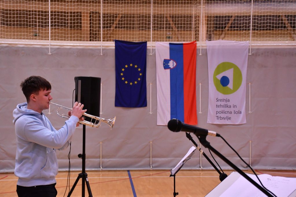 Dan samostojnosti in enotnosti