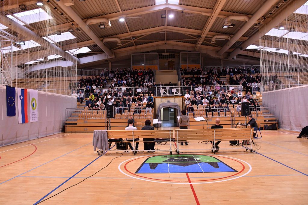 Dan samostojnosti in enotnosti