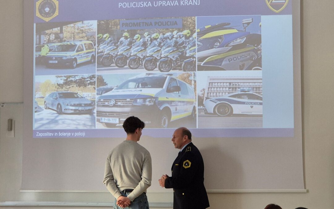 Predstavitev poklica policista – zaposlovanje in šolanje v policiji