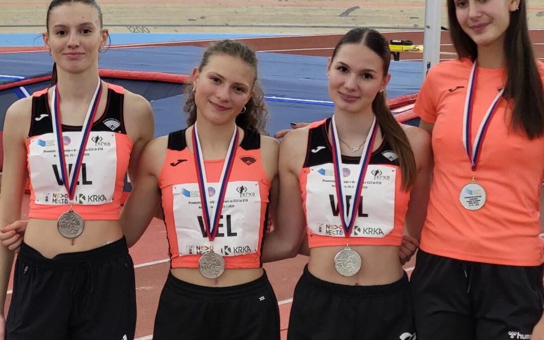 Uspešen začetek dvoranske sezone za naše dijake! 🏃‍♀️