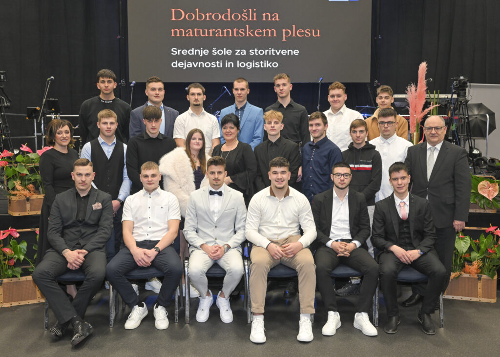 Maturanti razreda 3. B1
