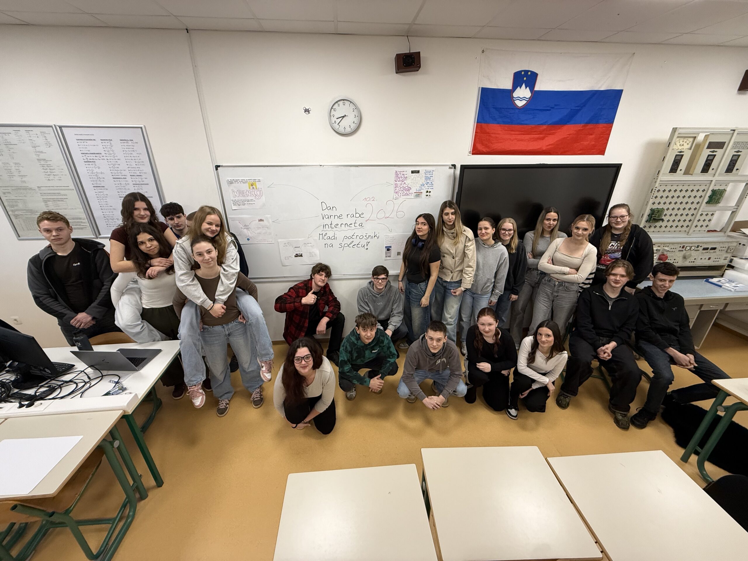 Dan varne rabe interneta: Mladi potrošniki na spletu Dan varne rabe interneta: Mladi potrošniki na spletu