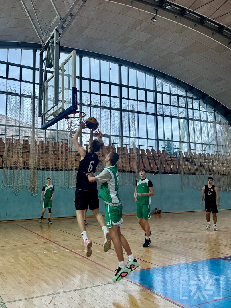 EKIPA SZKŠC V KOŠARKI 3 NA 3 NA EN KOŠ V FINALU DRŽAVNEGA TEKMOVANJA EKIPA SZKŠC V KOŠARKI 3 NA 3 NA EN KOŠ V FINALU DRŽAVNEGA TEKMOVANJA