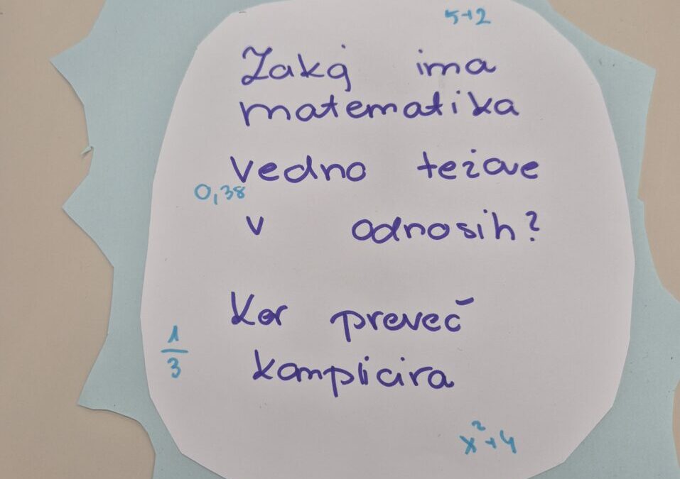 Mesec pisanja z roko 2026: Humor je najboljše črnilo