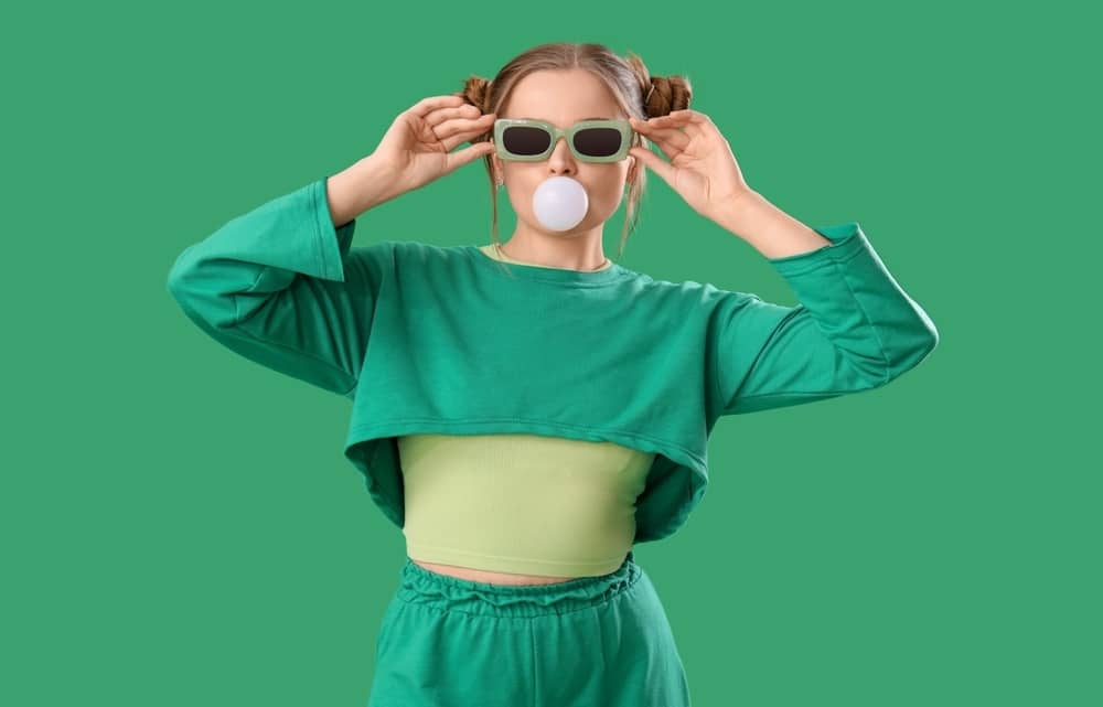 KAJ PRAVZAPRAV ŽVEČIMO, KO ŽVEČIMO ŽVEČILNI GUMI