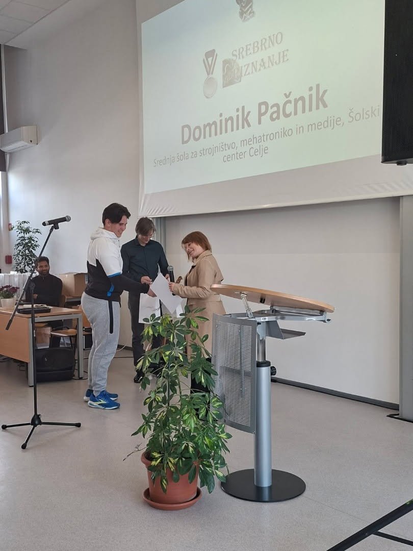 Naši dijaki na državnem tekmovanju Poliglot