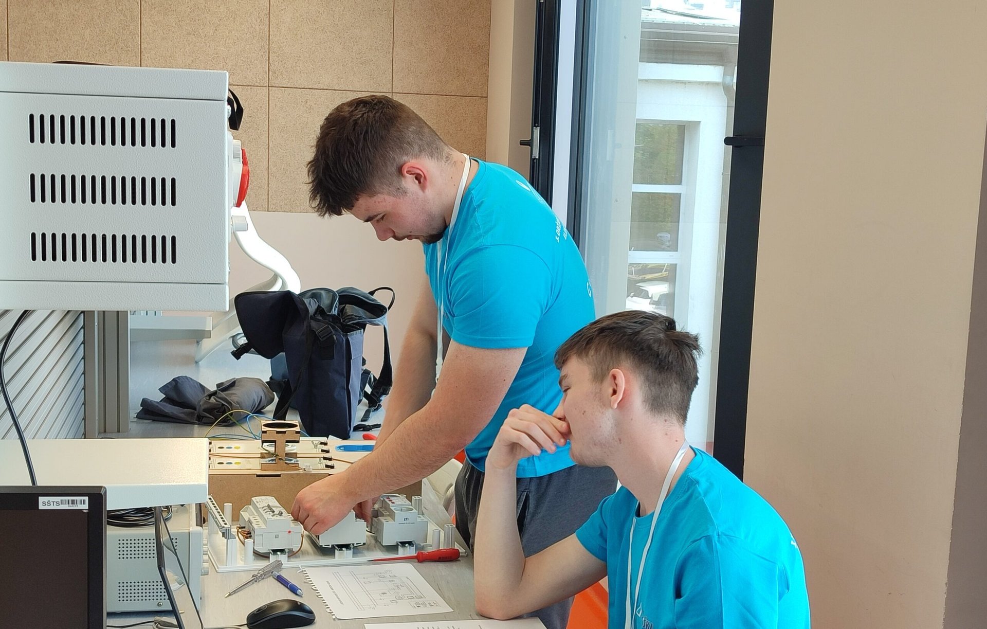 Tekmovanje KNX Tekmovanje KNX