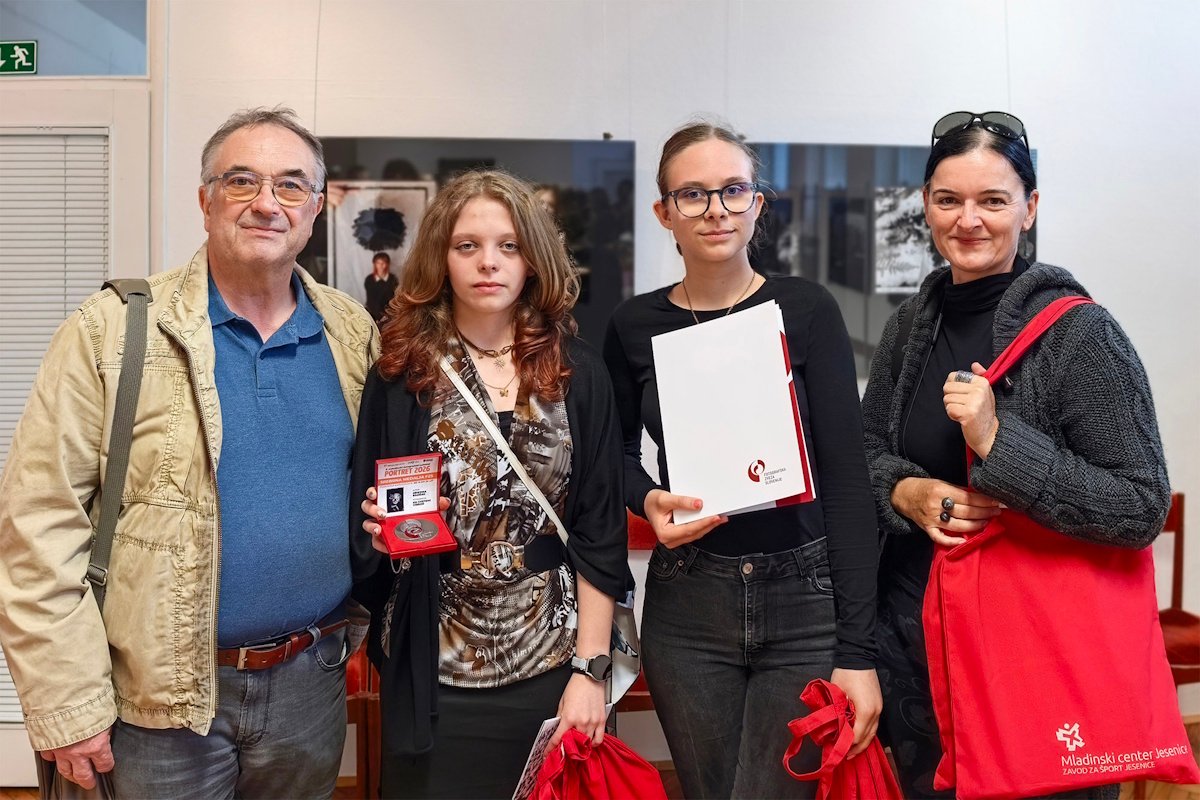7. mladinski fotografski natečaj PORTRET 2026