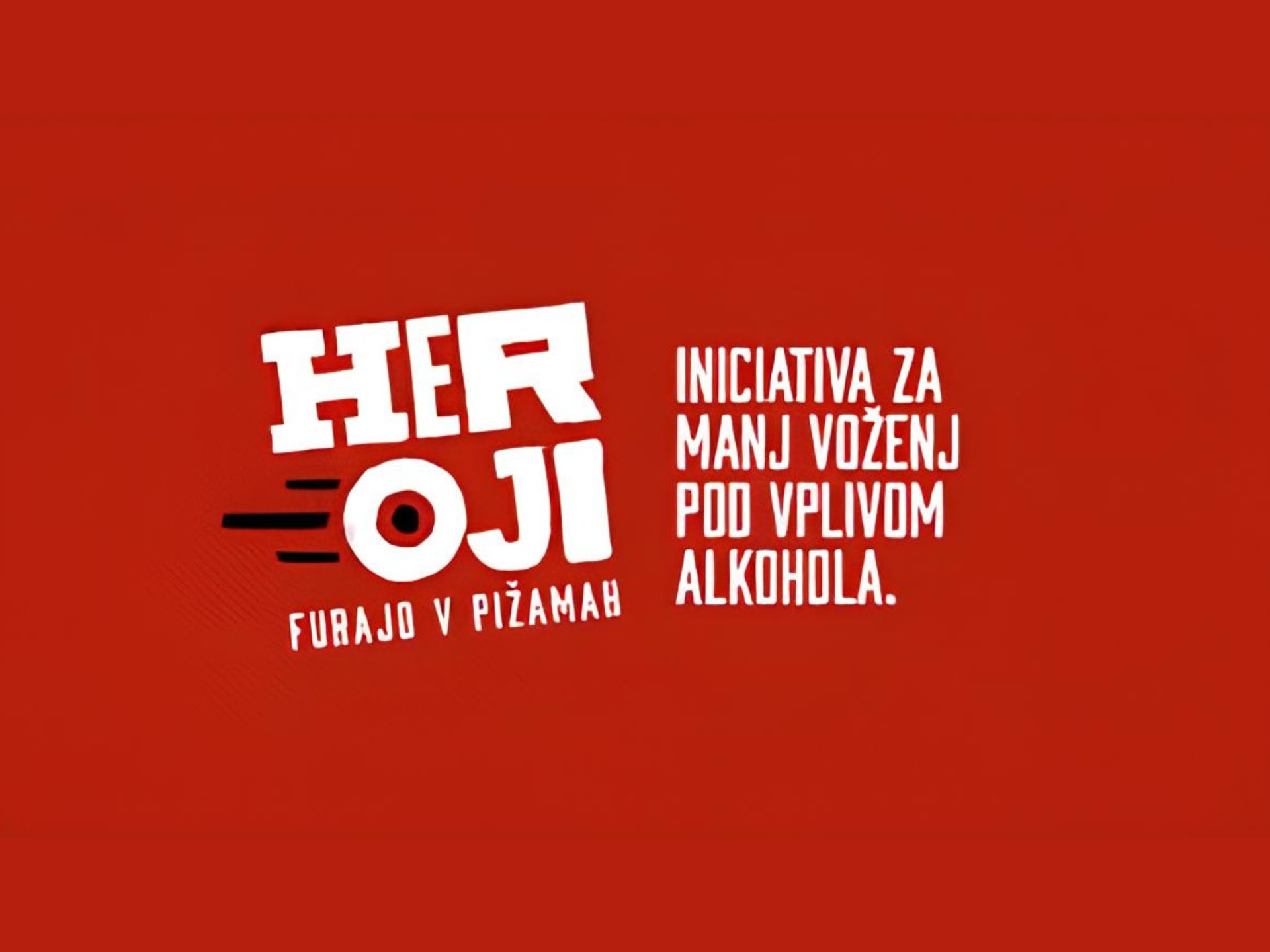 Heroji furajo v pižamah Heroji furajo v pižamah