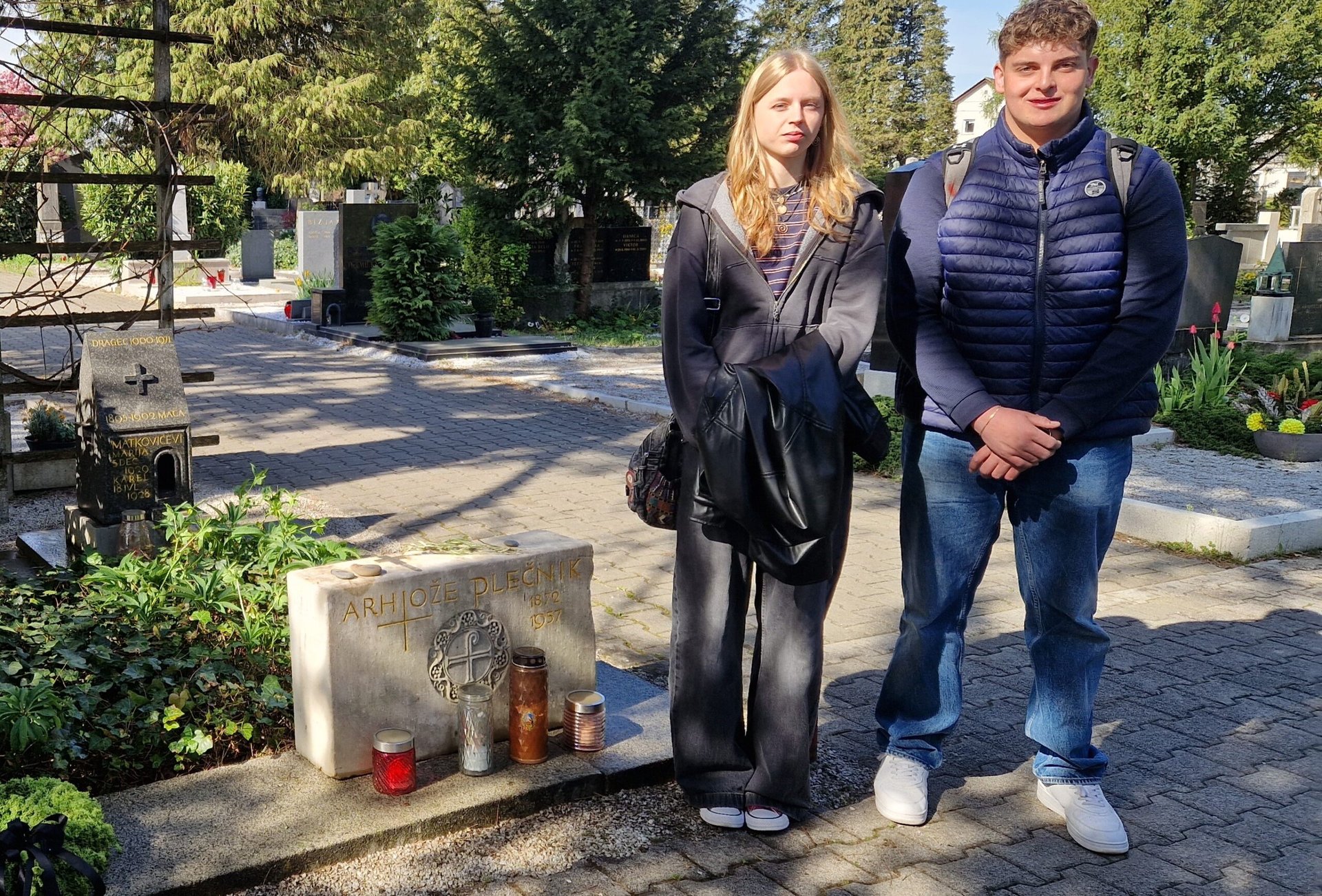 Projekt ureditve in čiščenja Plečnikovega groba Projekt ureditve in čiščenja Plečnikovega groba