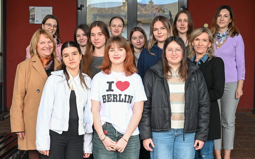 Tekmovanje iz slovenščine za Cankarjevo priznanje