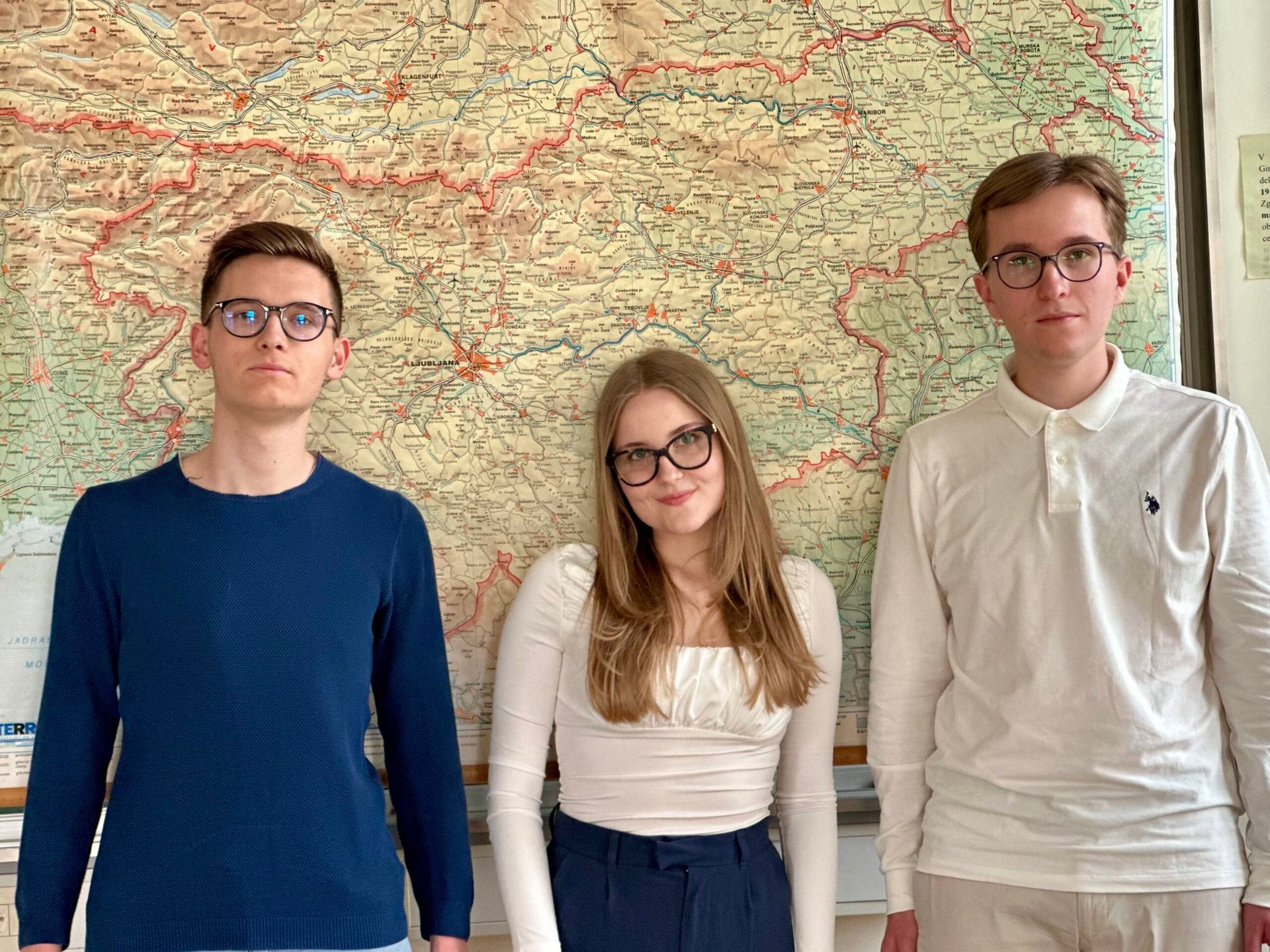 Vsi trije brežiški gimnazijci na državnem tekmovanju iz geografije osvojili priznanje! Vsi trije brežiški gimnazijci na državnem tekmovanju iz geografije osvojili priznanje!