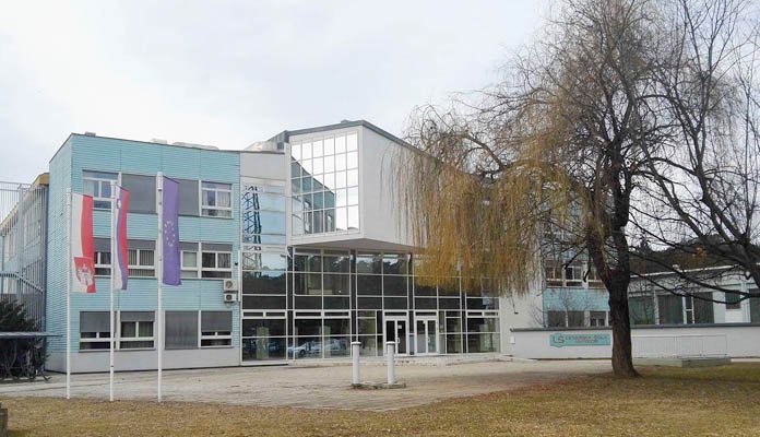 POKLICNA MATURA – JUNIJ 2026