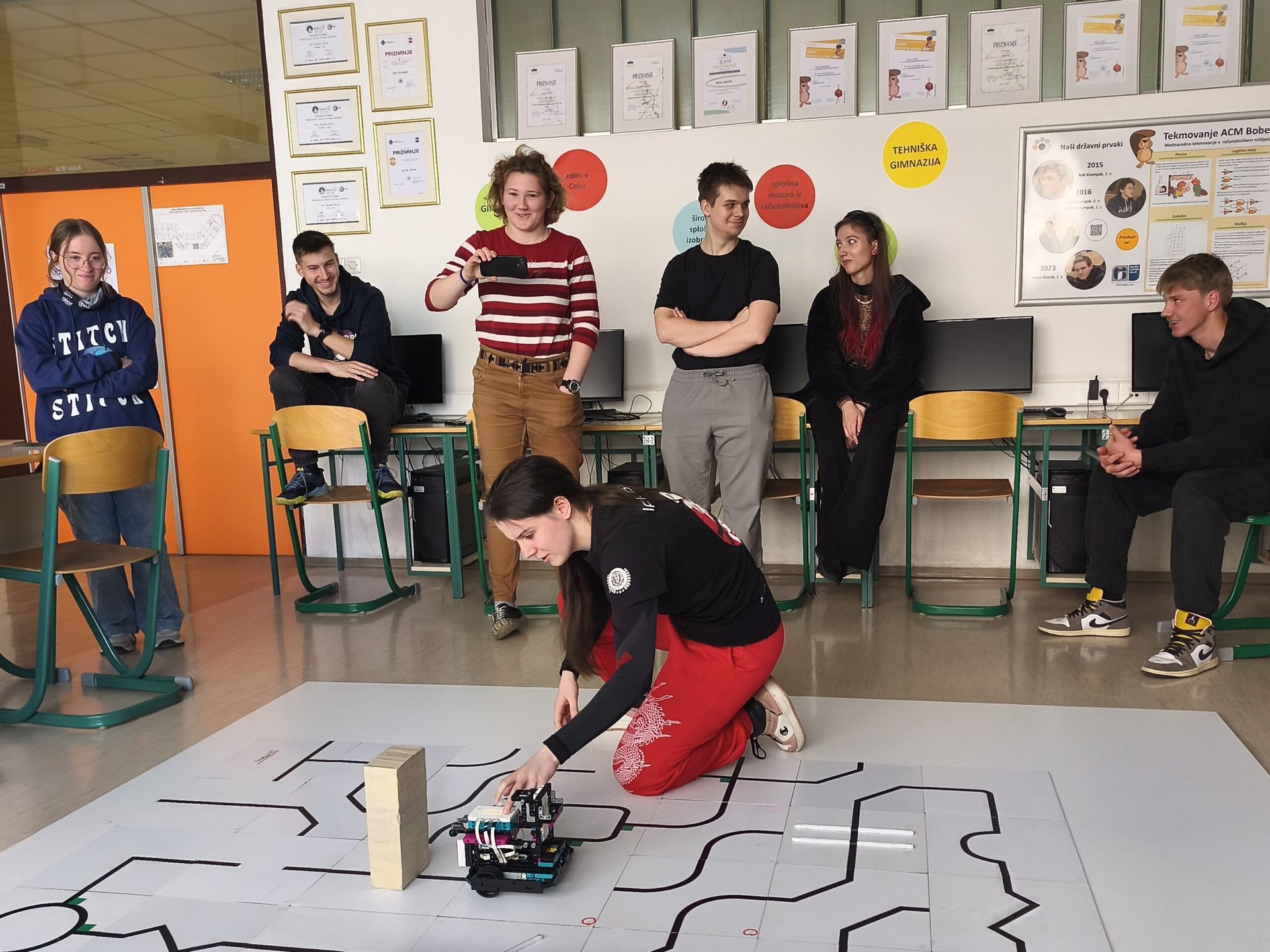 Regijsko predtekmovanje RoboCupJunior Reševanje Črta