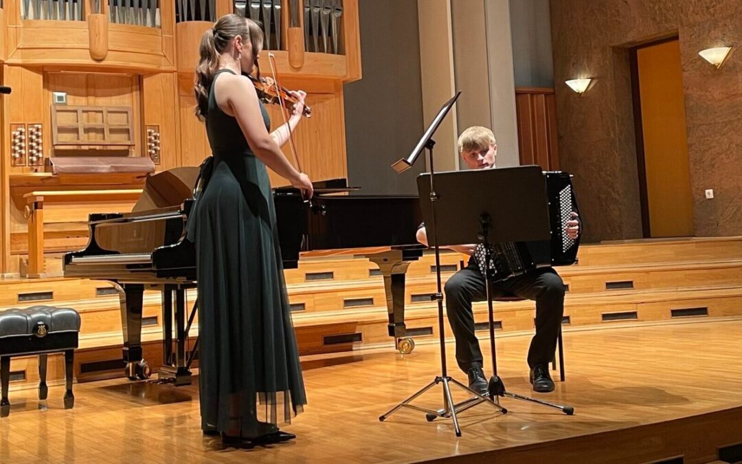 Predmaturitetni koncert Maje Sevčnikar iz 4. P1