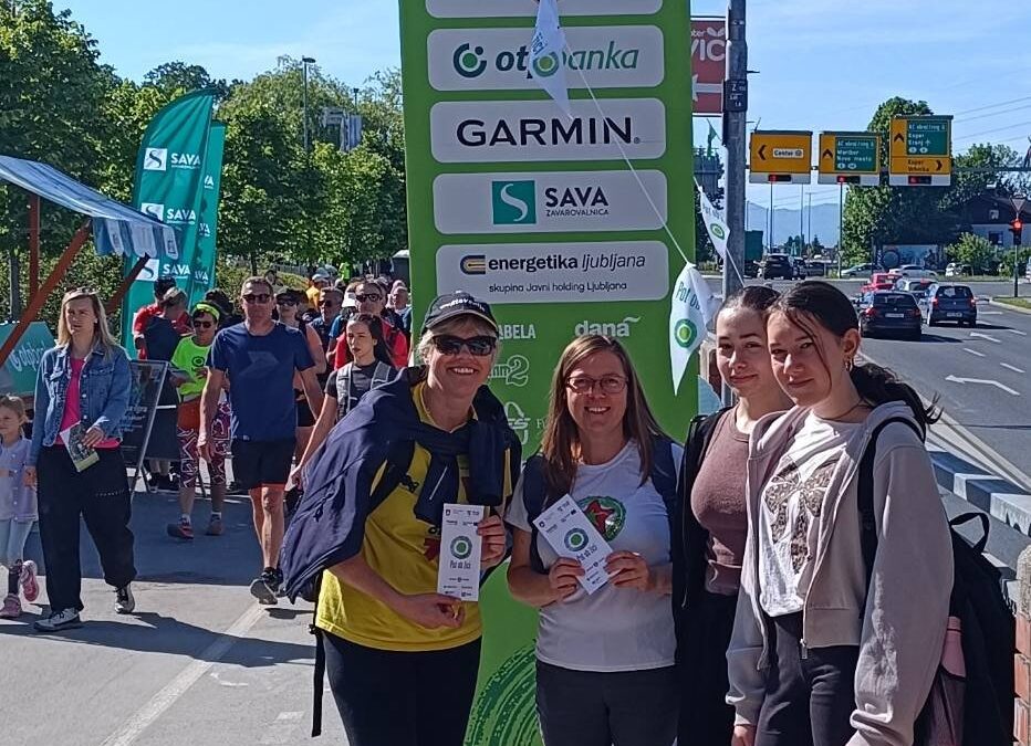 Aktivno in povezano na Pohodu ob žici