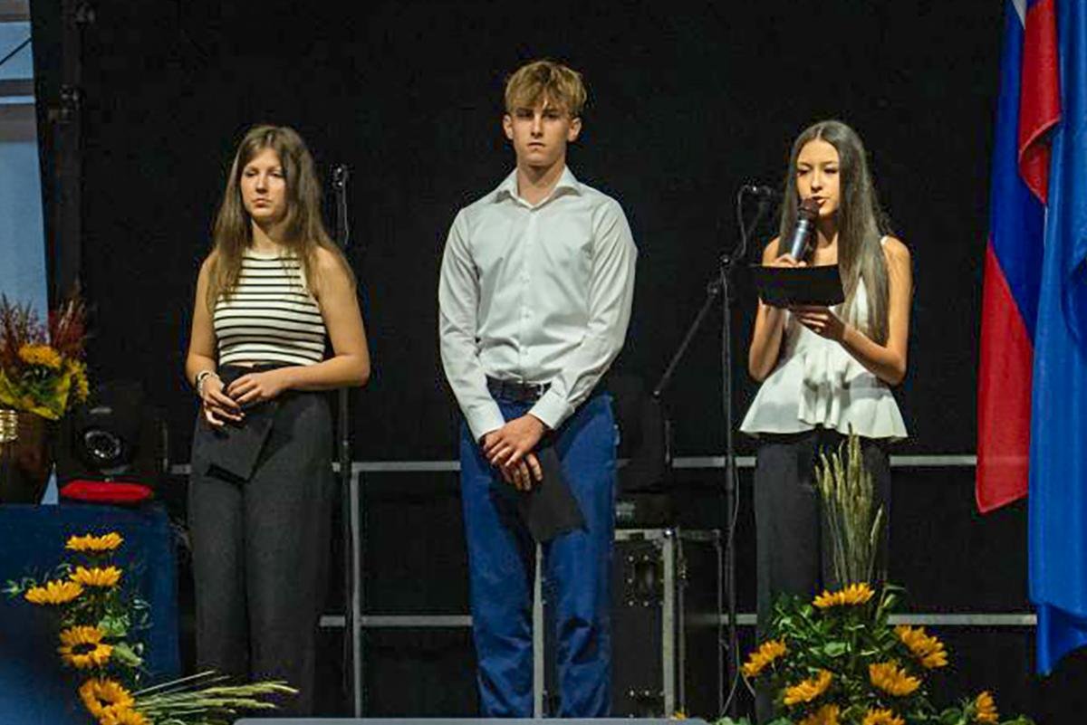 Občinsko priznanje Mihaela Hozjana Občinsko priznanje Mihaela Hozjana