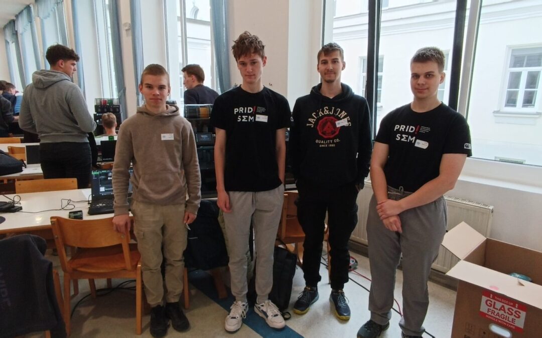 Uspeh naših dijakov na državnem tekmovanju v 3D-tisku