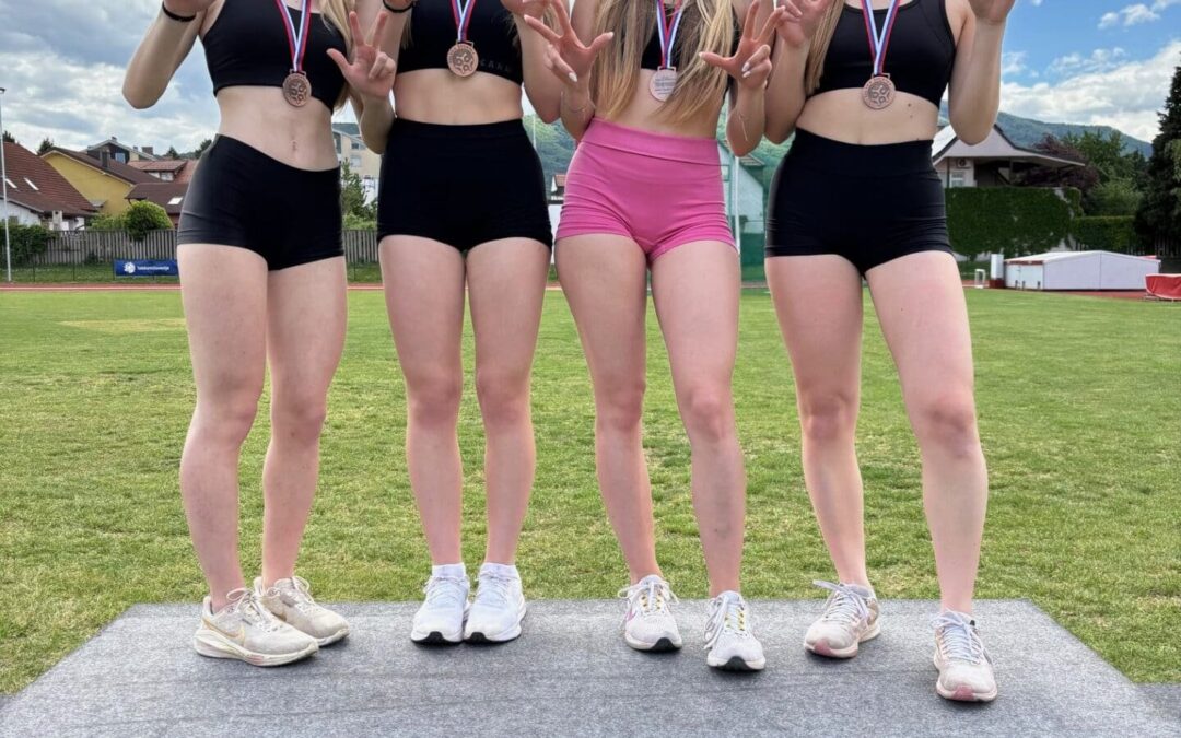 Tri medalje za atletinje