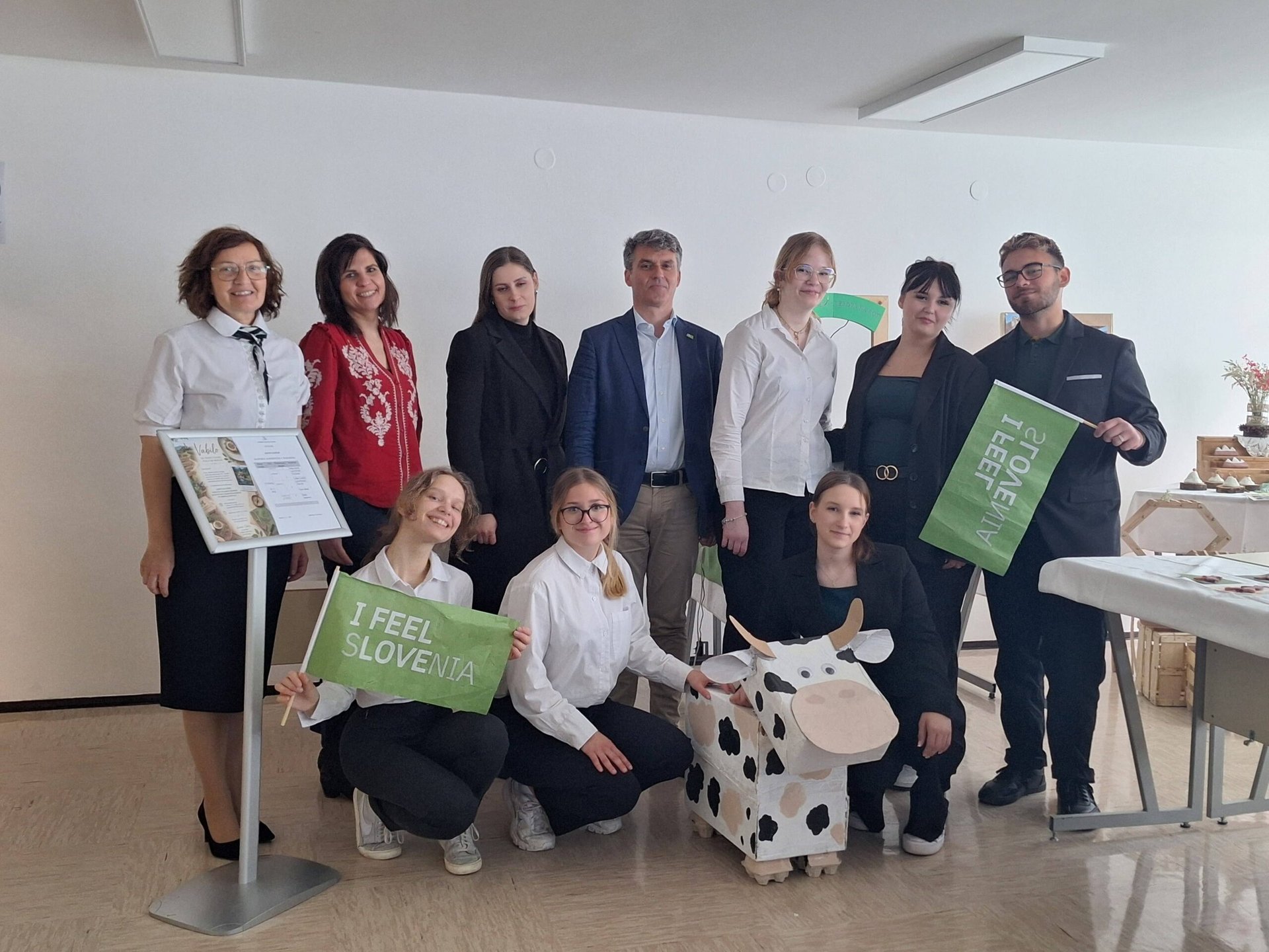 Gastronomski in turistični spektakel: Dijaki očarali s kreativnostjo in strokovnostjo pri opravljanju 4. predmeta poklicne mature!