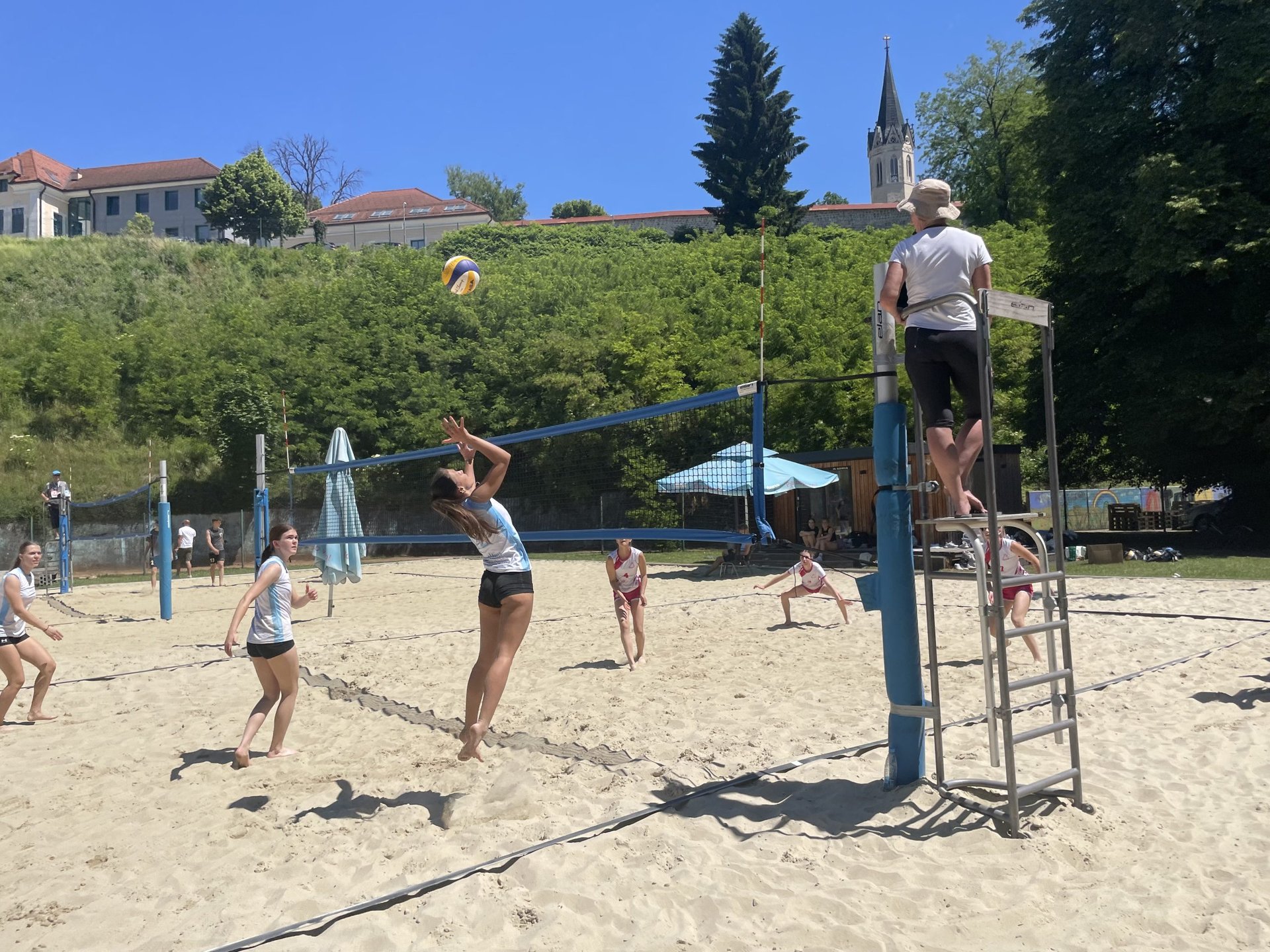 Občinsko prvenstvo v odbojki na mivki za dijake in dijakinje